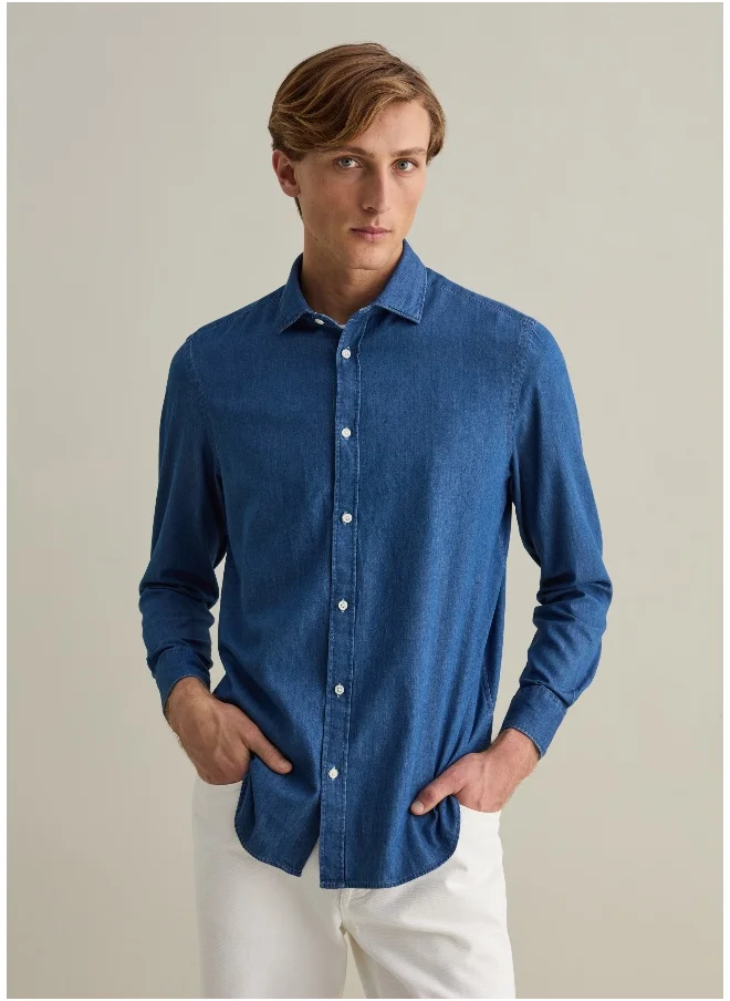 او في اس Regular-fit shirt in denim