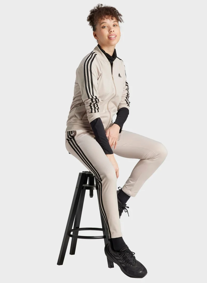 adidas بدلة رياضية Essentials 3-Stripes