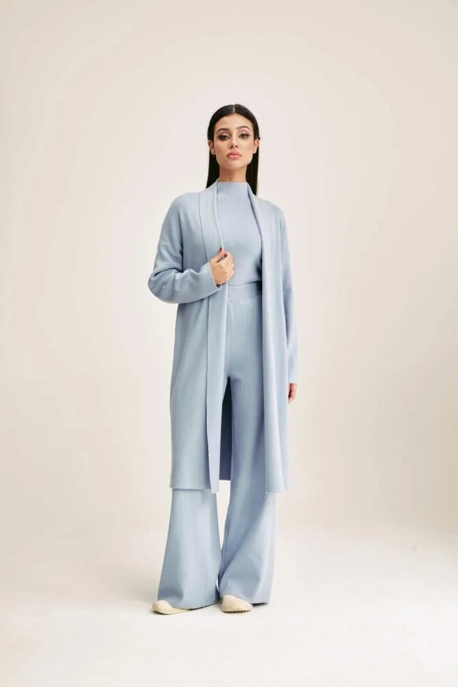 Tenda Open-Cut Knit Cardigan Blue