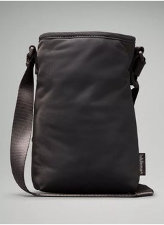 Lululemon Water Bottle Crossbody with Front Pocket 2L  - Image 3