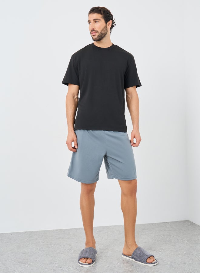 ستايلي طقم تي شيرت وشورت بطبعة جرافيك خلفية ستايلي - Image 2