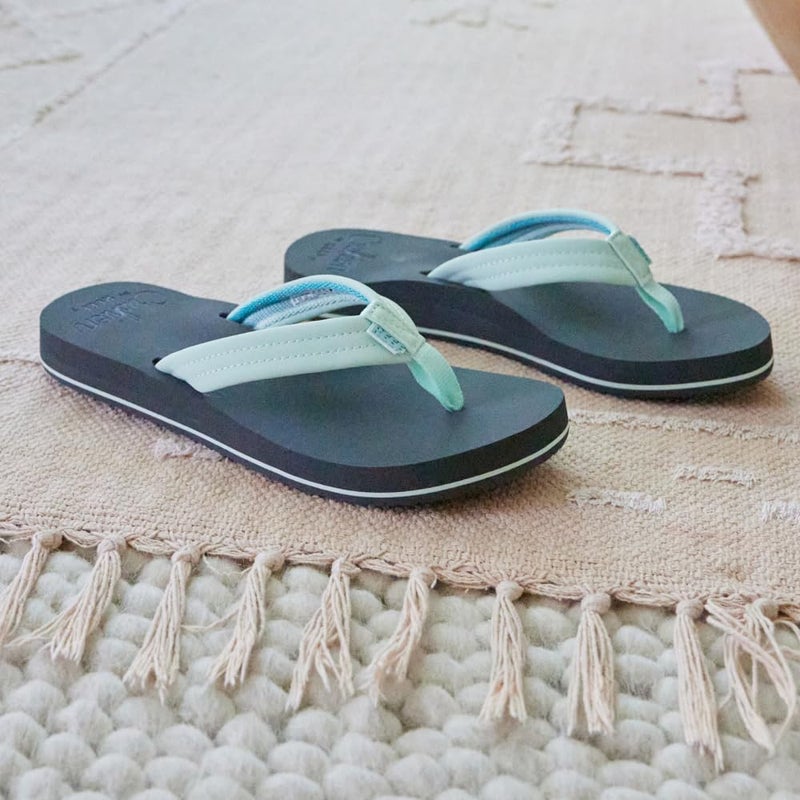 REEF Cushion Breeze Womens Flip Flop, Ultra Soft Cushion Footbed, Arch Support, Grey/Mint, 9 - Image 3