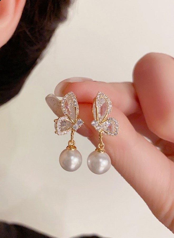 Women's Gold-Plated Butterfly Drop Earrings, Pearl & Zircon Statement Earrings for Ladies, Ideal for Daily & Festive Wear in Middle East - Image 2