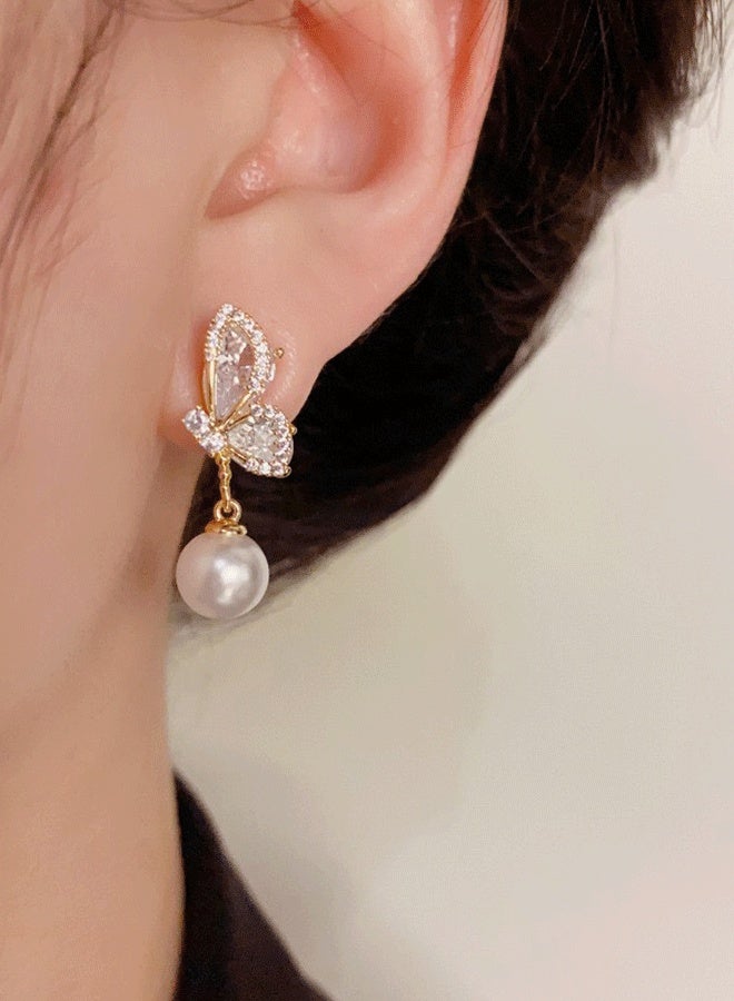 Women's Gold-Plated Butterfly Drop Earrings, Pearl & Zircon Statement Earrings for Ladies, Ideal for Daily & Festive Wear in Middle East - Image 4