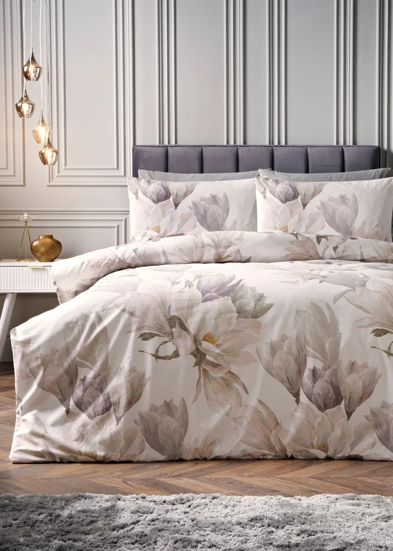 Matalan White Lily Floral Duvet Set