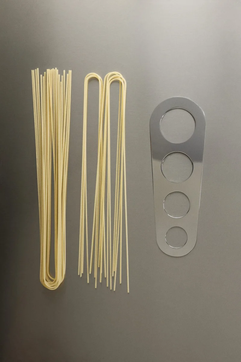H&M Spaghetti measure