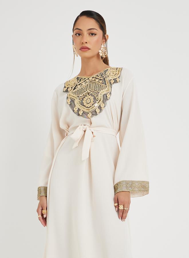 Amirah Amirah Embroidered Round Neck A-Line Jalabiya  - Image 2