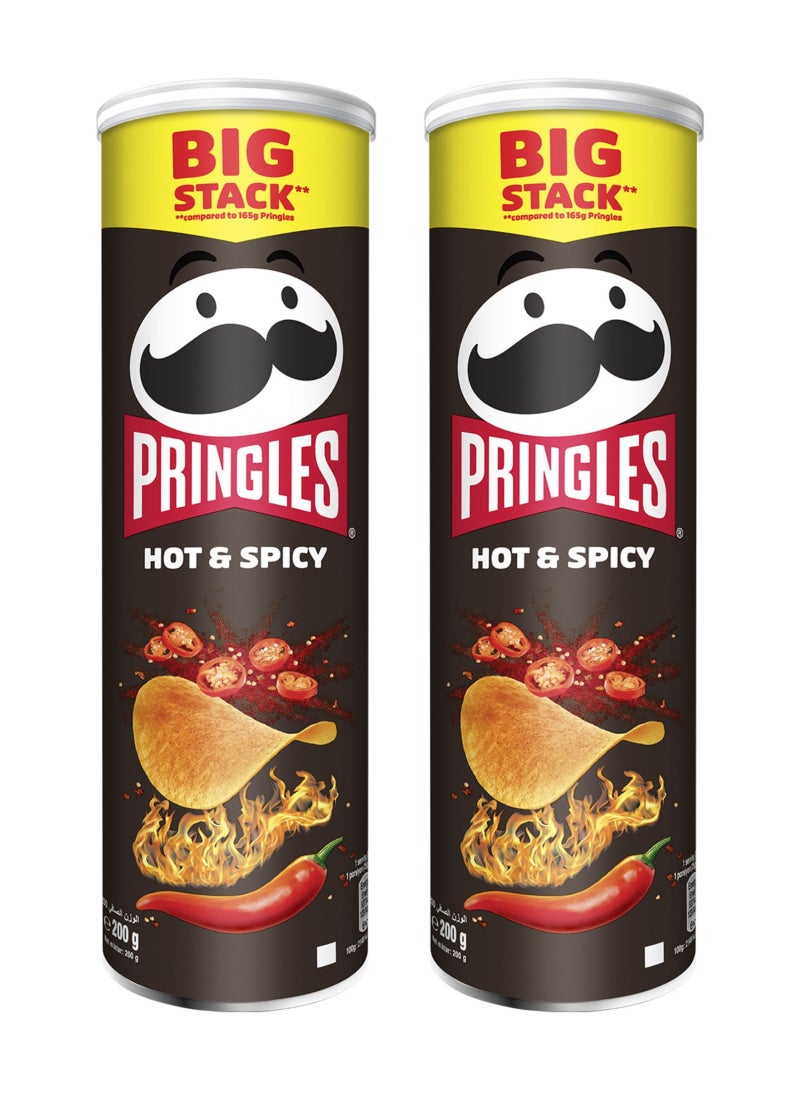 Pringles Hot & Spicy Chips 2 x 200g - Image 1
