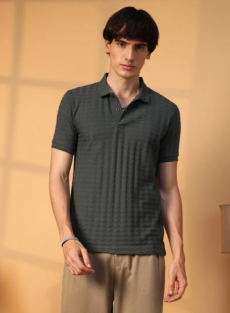 كامبوس سوترا Men's Charcoal Grey Houndstooth-Textured Polo T-Shirt For Casual Wear | Polo Neck | Short Sleeve | Half-Button Closure | T-Shirt Crafted With Comfort Fit For Everyday Wear