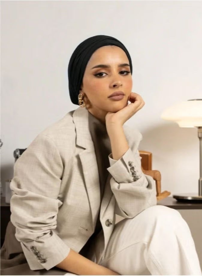 عربست حجاب نسائي بلون موحد، قابل للتعديل، عصابة رأس مطاطية، مصنوع من قماش قطني ناعم يسمح بمرور الهواء، مريح للاستخدام اليومي. - Image 3