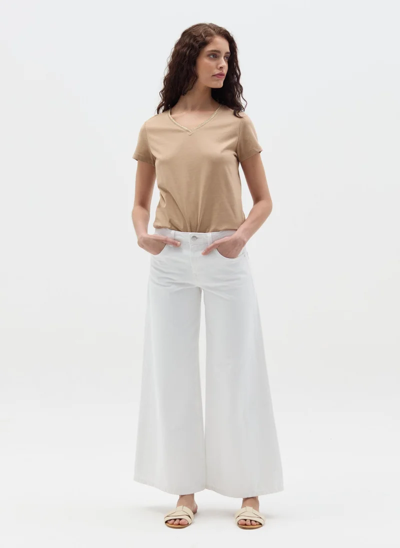 او في اس Camel