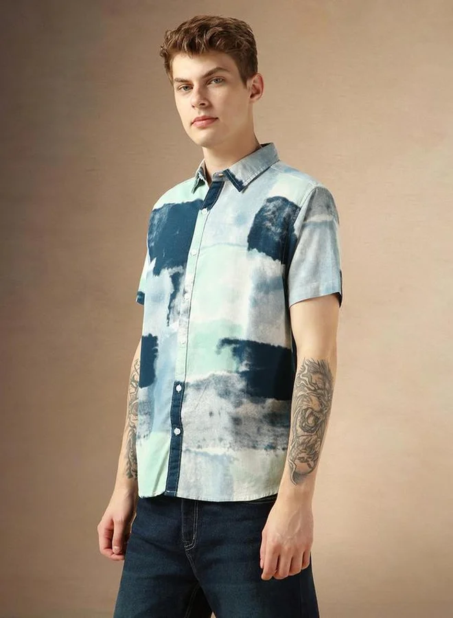 Dennis Lingo Printed Spread Collar Short Sleeves Shirt