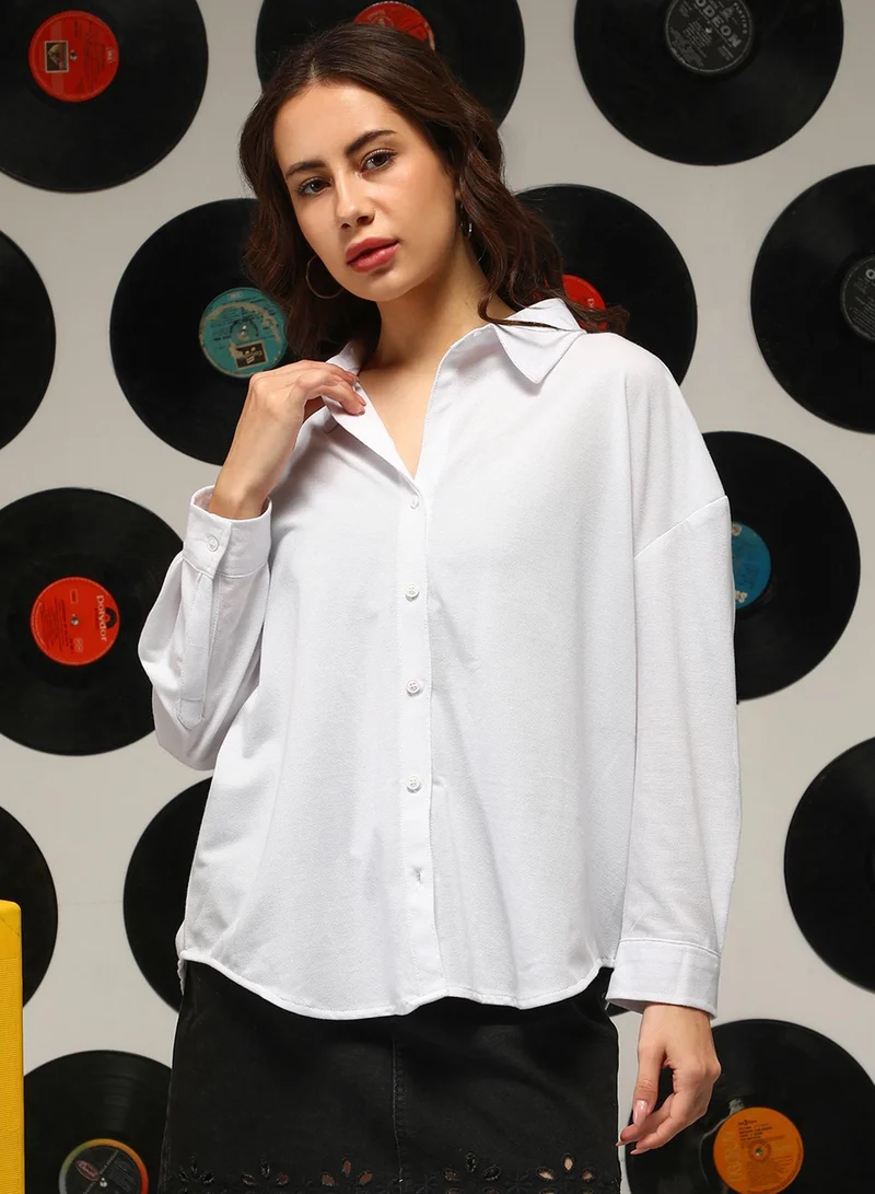 Campus Sutra Women's Daisy White Solid Oversized Shirt For Casual Wear | Spread Collar | Long Sleeves | Button Closure | Oversized Shirt Crafted With Comfort Fit For Everyday Wear