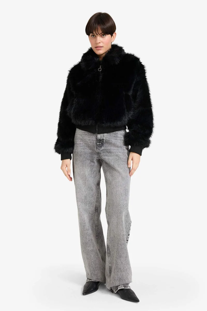 Defacto Regular Fit Fur Faux Fur