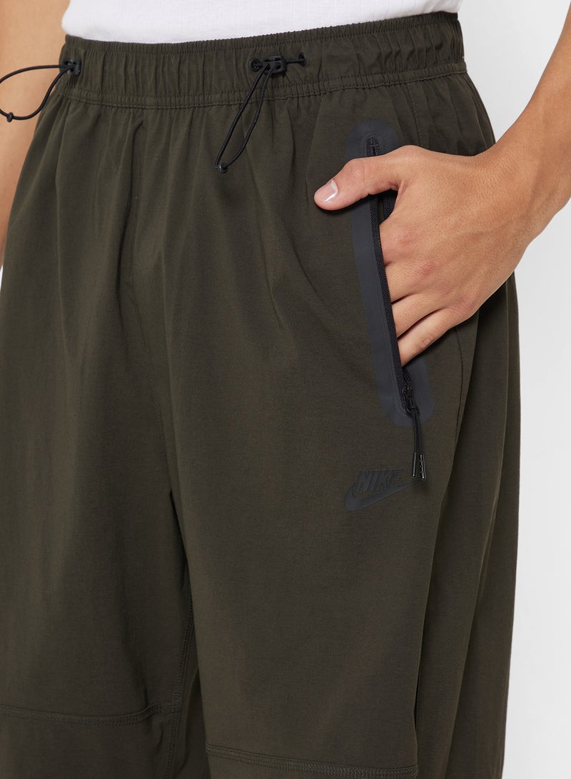 نايكي بنطلون رياضي واسع منسوج تقني - Image 4