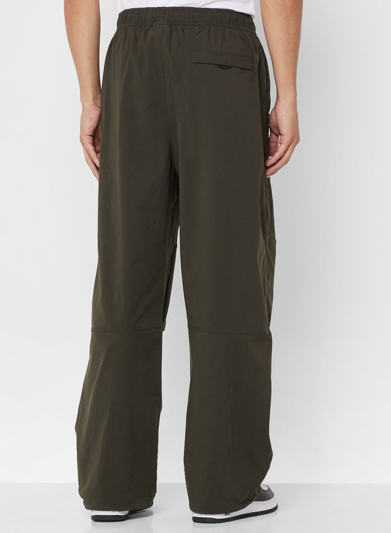 نايكي بنطلون رياضي واسع منسوج تقني - Image 3