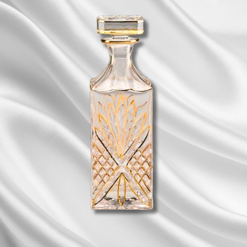 FALKOR Luxury Glassware - Poseidon Decanter Elegant Classy Decanter with Gold Styling- Drinking Party Accessory - for Whiskey, Liquor, Scotch, Bourbon, Vodka or Wine ? 700 ML - Image 3
