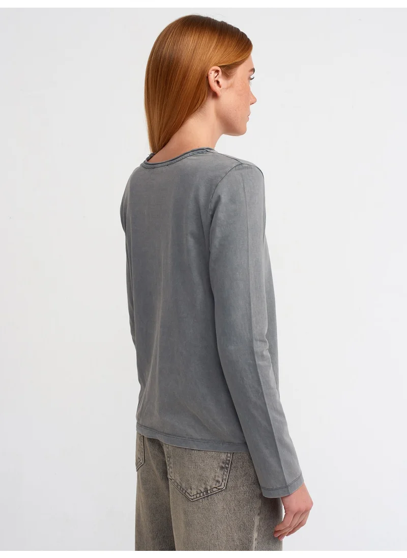 Dilvin 30491 Wash Effect Collar Detailed Top-Grey