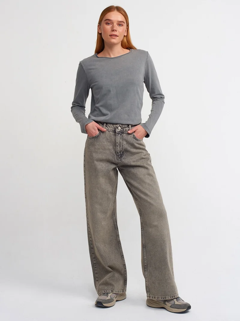 ديلفين 30491 Wash Effect Collar Detailed Top-Grey