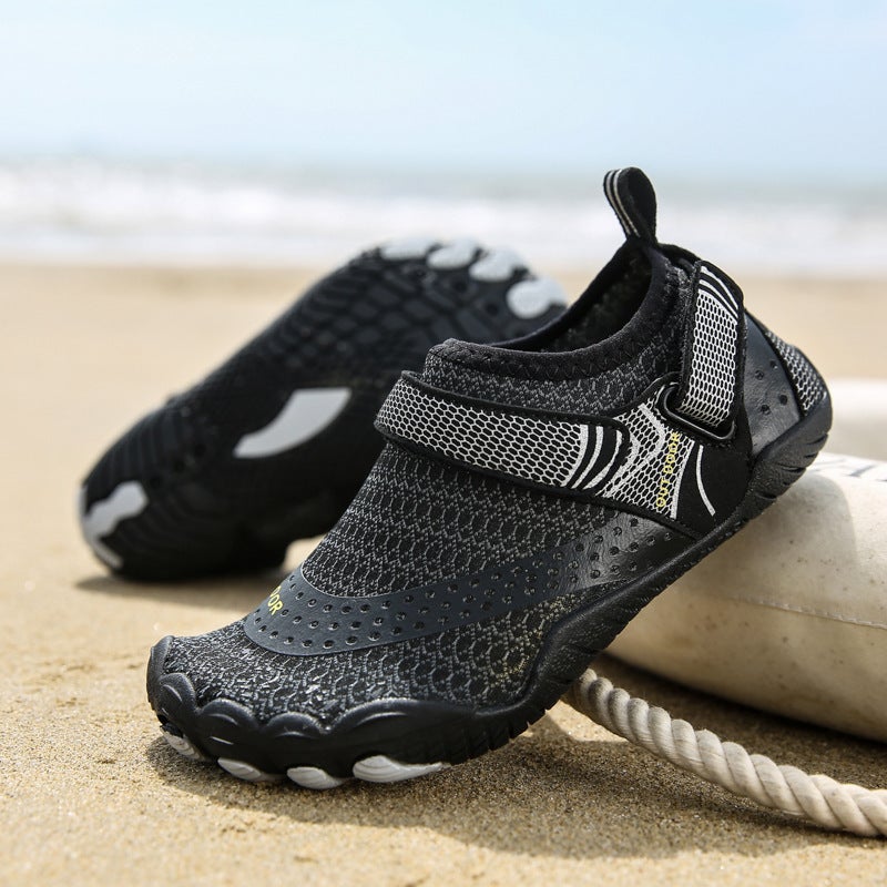 Generic Cross-border outdoor parent-child Bare Feet Childrens upstream shoes baby beach shoes five-finger diving shoes snorkeling shoes swimming shoes Black