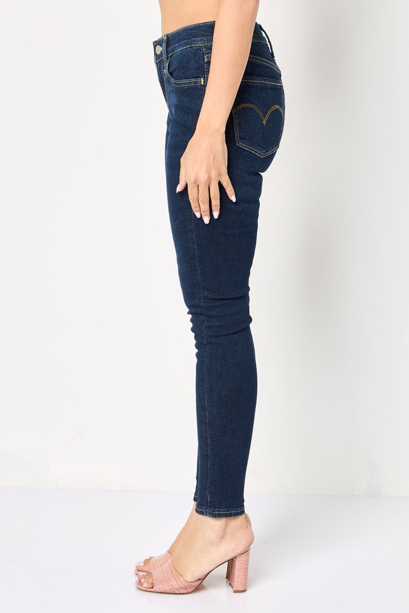 Levi's جينز نسائي سوبر سكينى مغسول وقابل للتمدد، نيلي - Image 3