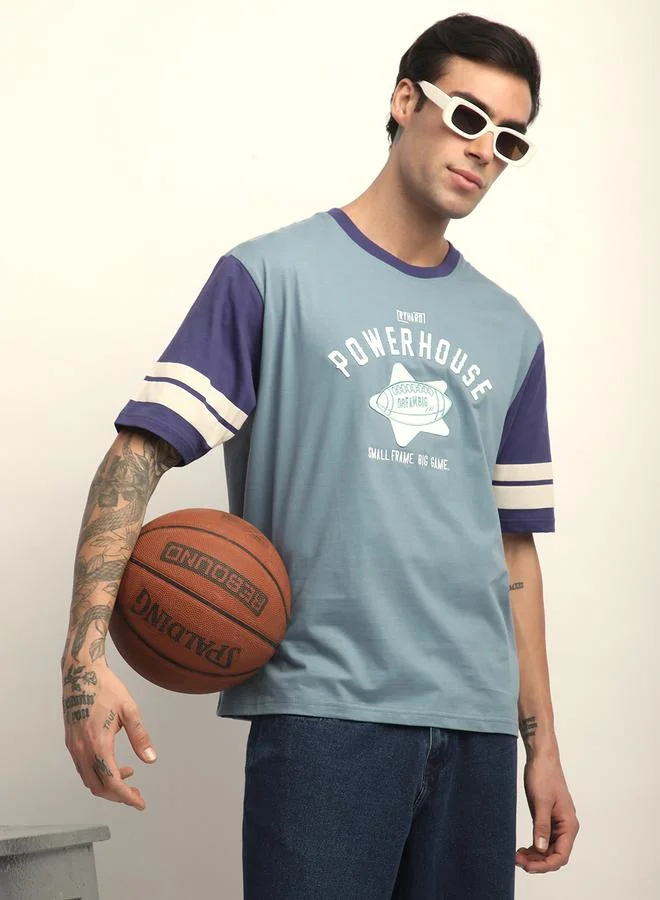 ديلينجر تيشيرت بطبعة أبليكيه وقصة واسعة للرجال