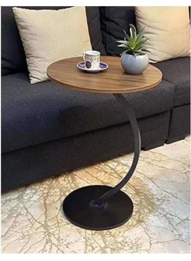 A modern C-shaped side table with a stylish oval top and sturdy metal legs = elegance and practicality in one! It slides easily under a sofa or bed and is perfect for coffee, your laptop, or your favorite book. Its contemporary design adds a decorative touch to any corner. - Image 5