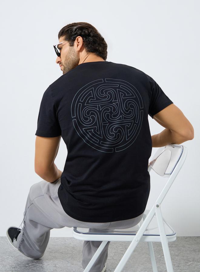 Styli Men Black Graphic Print Crew Neck T-Shirt - Image 1