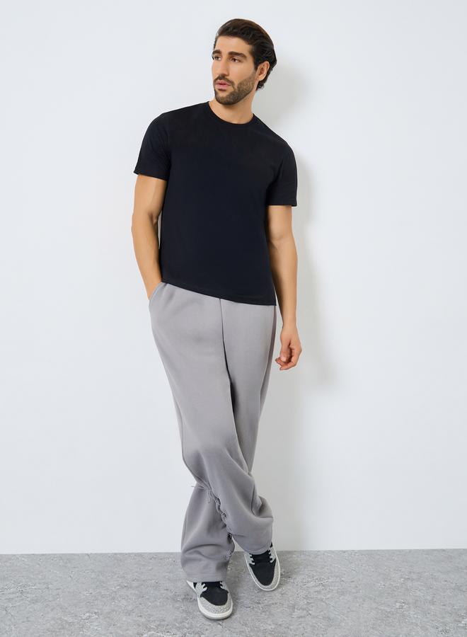 Styli Men Black Graphic Print Crew Neck T-Shirt - Image 2