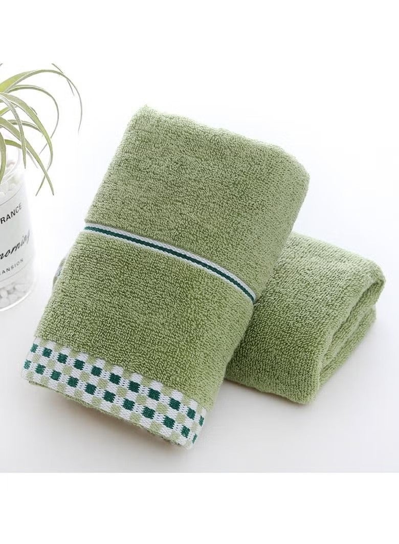 One Piece Of Green Cotton Thick Absorbent Towel