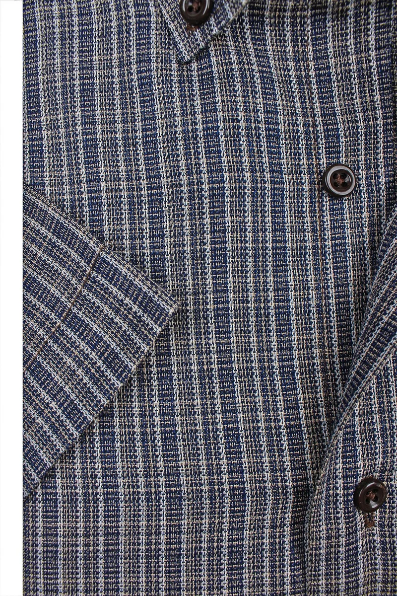 فاريتا Men's Brown Short Sleeved Classic Cut Collar Buttoned One Pocket Shirt
