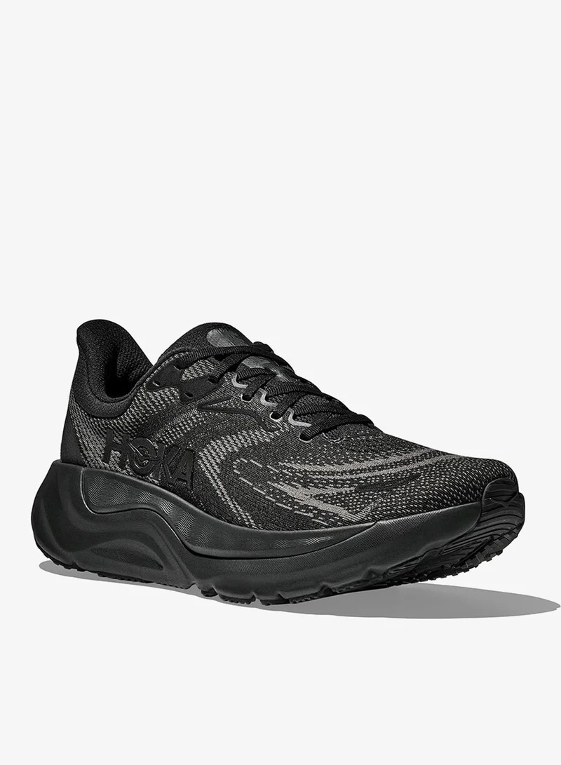 Hoka Arahi 8