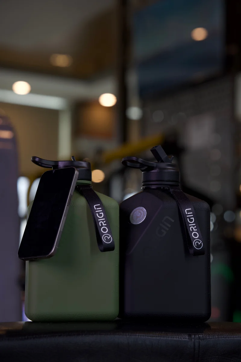 Sports Origin Origin Bottle - 2.7L Oversized Magnetic Tripod Water Bottle Fitness Gym BPA FREE Accessories Leakproof