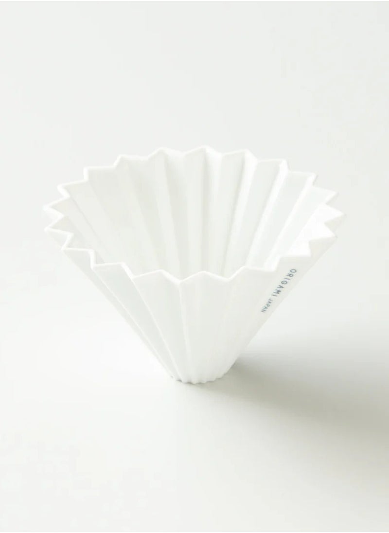 Origami Ceramic Dripper M with Plastic Holder - Pour Over Coffee Maker - Compatible with VCF-02 and Wave 185 filters - Color White  - Image 5