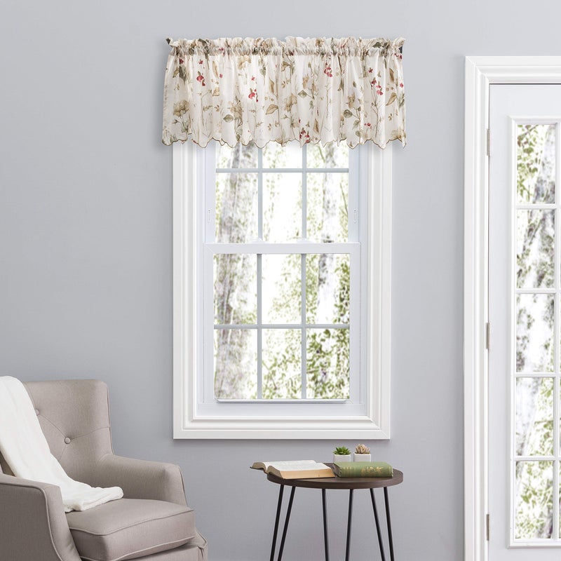 إليس كيرتن Ellis Curtain Sophia Valance 48 in x 15 in multi  - Image 1