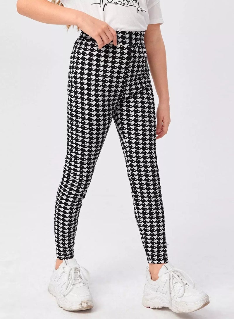Girls Button Front Wide Waistband Houndstooth Skinny Pants  - Image 1