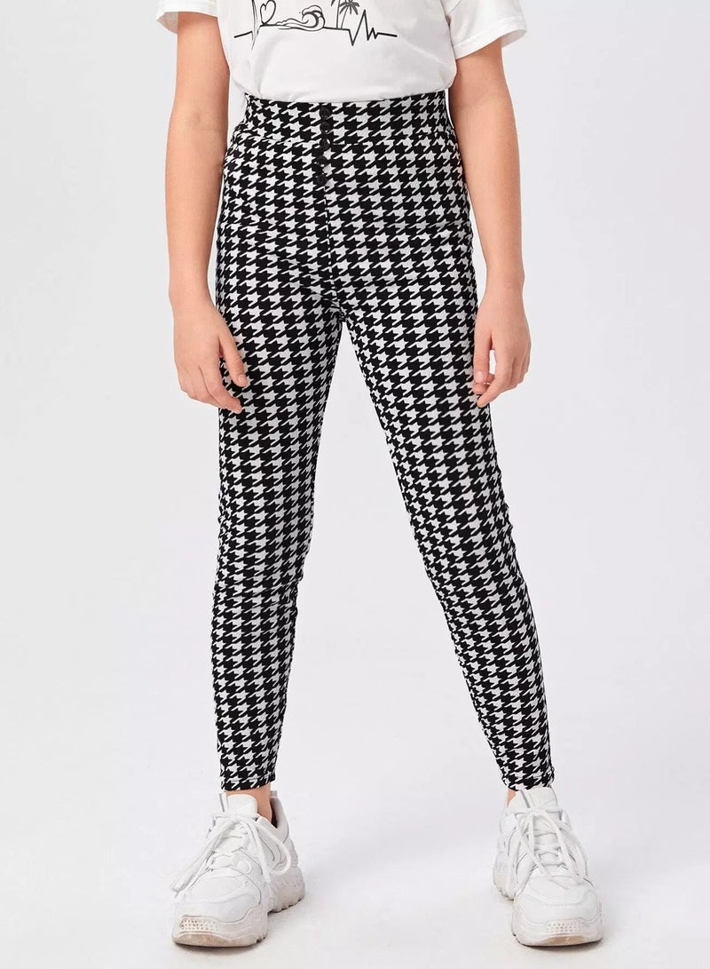 Girls Button Front Wide Waistband Houndstooth Skinny Pants  - Image 4