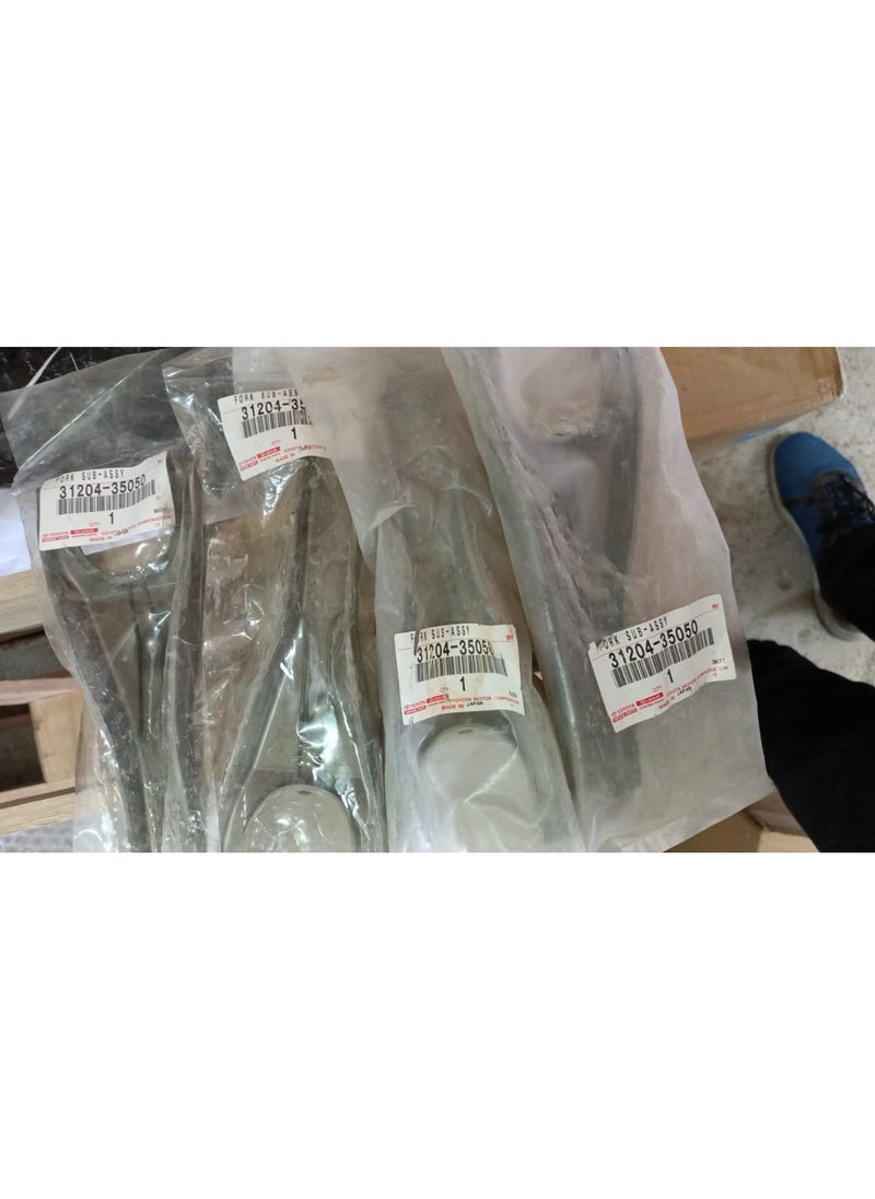 TOYOTA - CLUTCH RELEASE FORK - Image 1