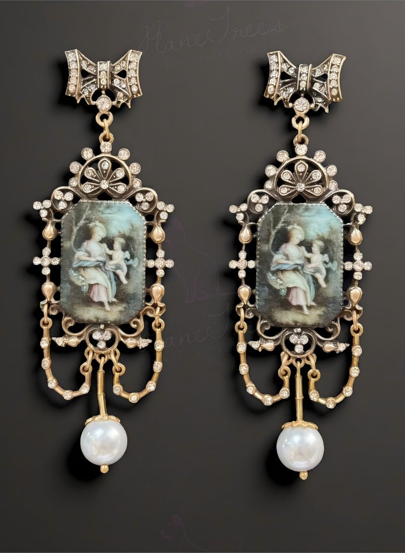 PLANE TREES Vintage Portrait Pearl Drop Earrings – Baroque Style with Crystals - Image 1