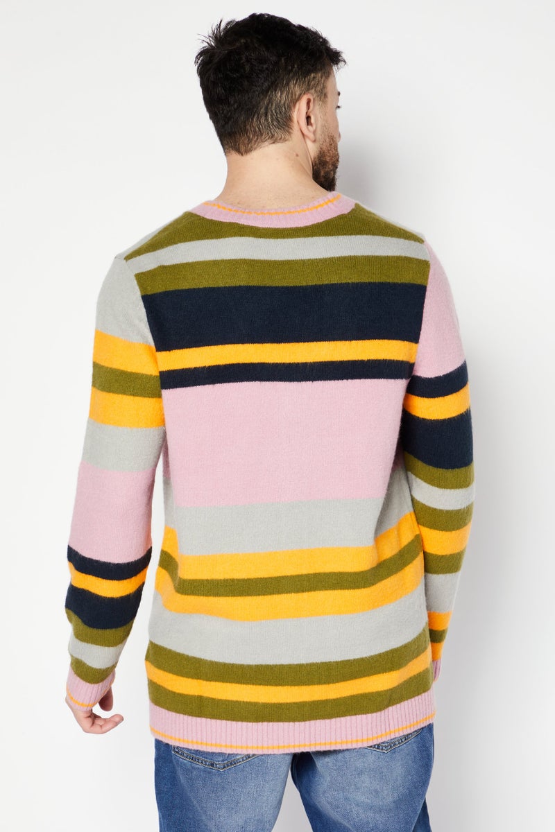 Lyle & Scott Men V-Neck Long Sleeve Embroidered Logo Sweater, Pink Combo - Image 2