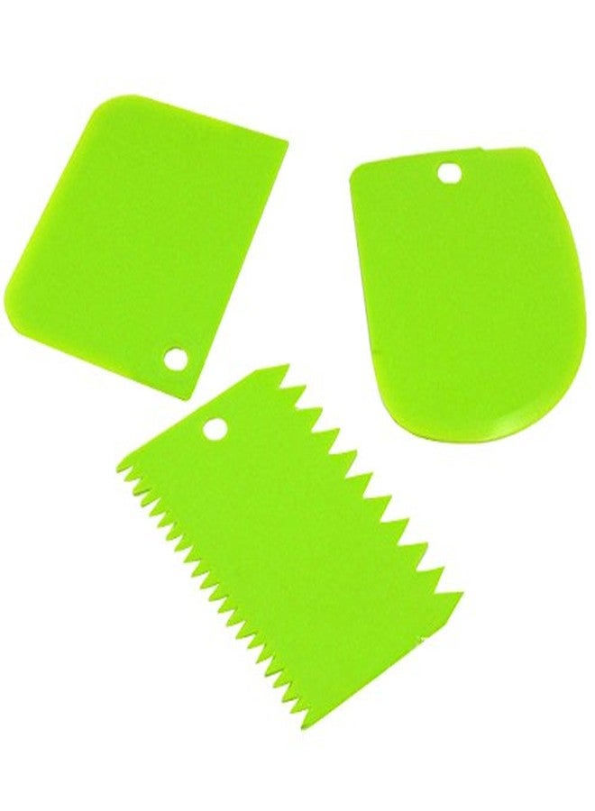 Futaba Cake decorating scraper Baking Tools - 3 Pcs - Green - Image 1