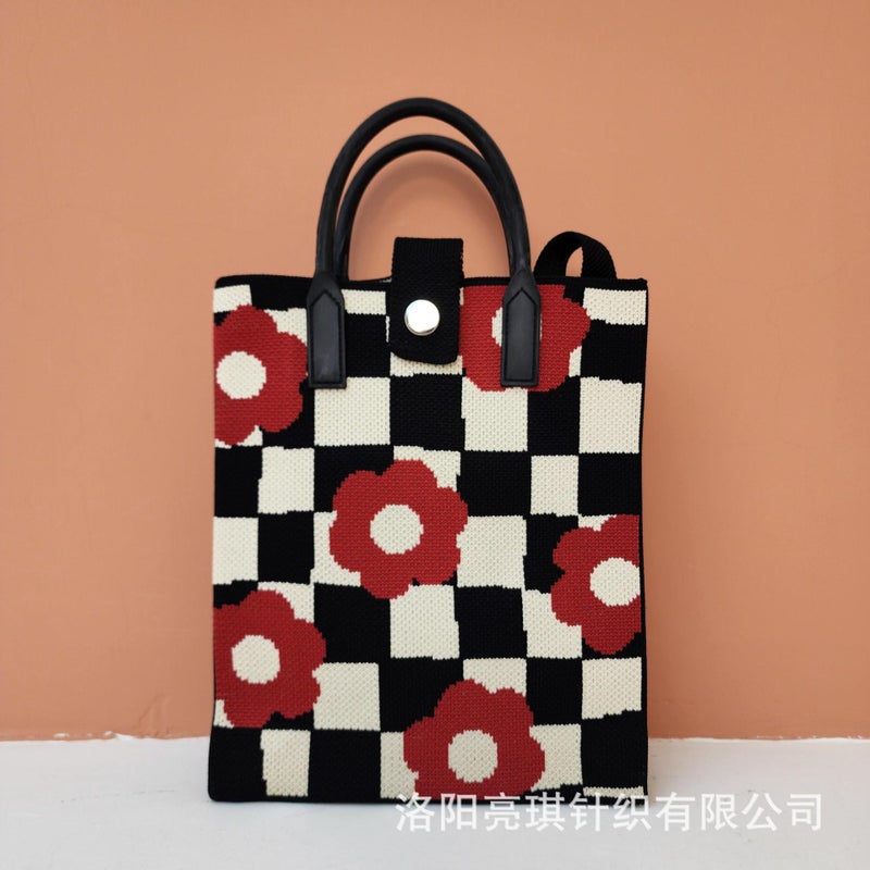 2025 New High-End Shoulder Bag Women's Crossbody Casual Bag Fly Knitted Trendy Matchinging Spring Mobile Phone Bag - Image 1