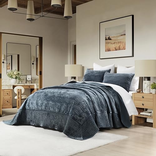 AJOCCI Velvet California King Size Quilt, Oversized California Comforter Set Stormy Blue Bedding Comforter Sets (118”*106”) with 2 Pillow Shams, Luxurious Quilt Set,All-Season 3 Pieces - Image 3