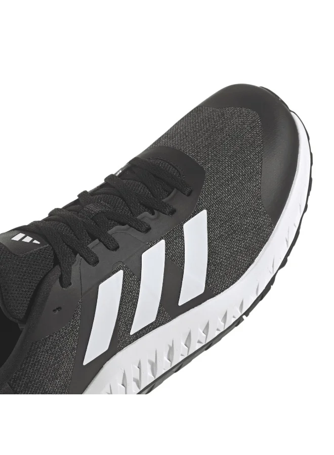 adidas أحذية تدريب يوني سيكس من إيفرى سيت