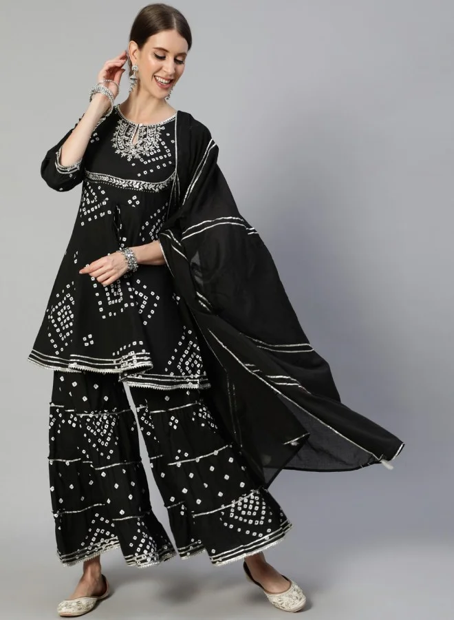 ISHIN Women's Black 100% Cotton Embroidered A-Line Kurta Set