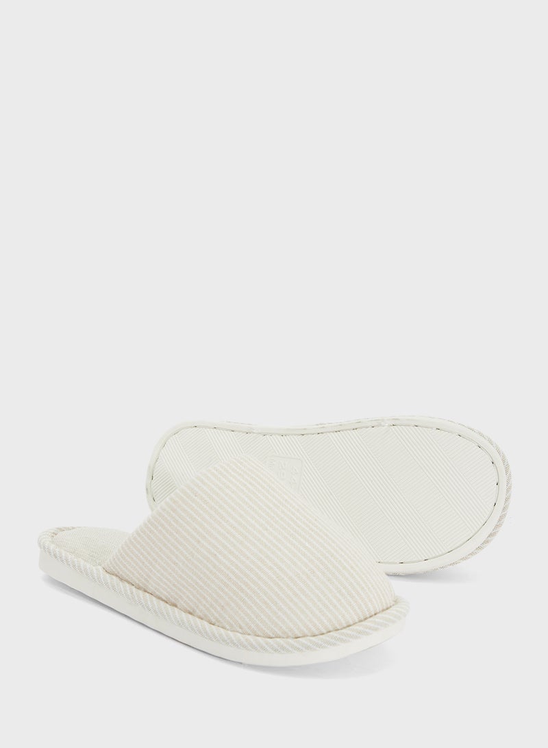 Seventy Five Cozy Mule Home Slippers  - Image 3