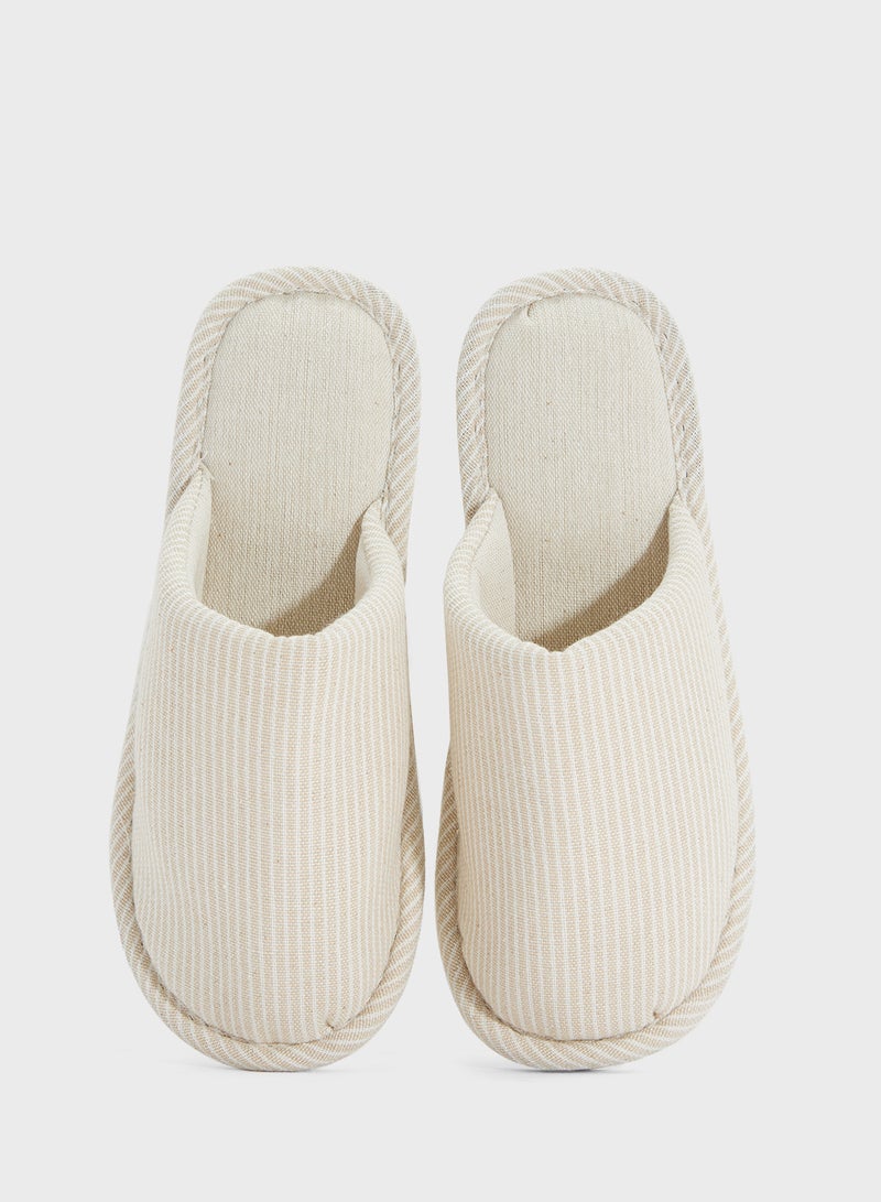 Seventy Five Cozy Mule Home Slippers  - Image 4