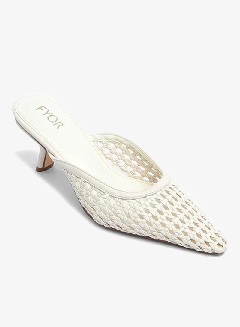 فايور Stylish Woven Pointed Pump AJ 007