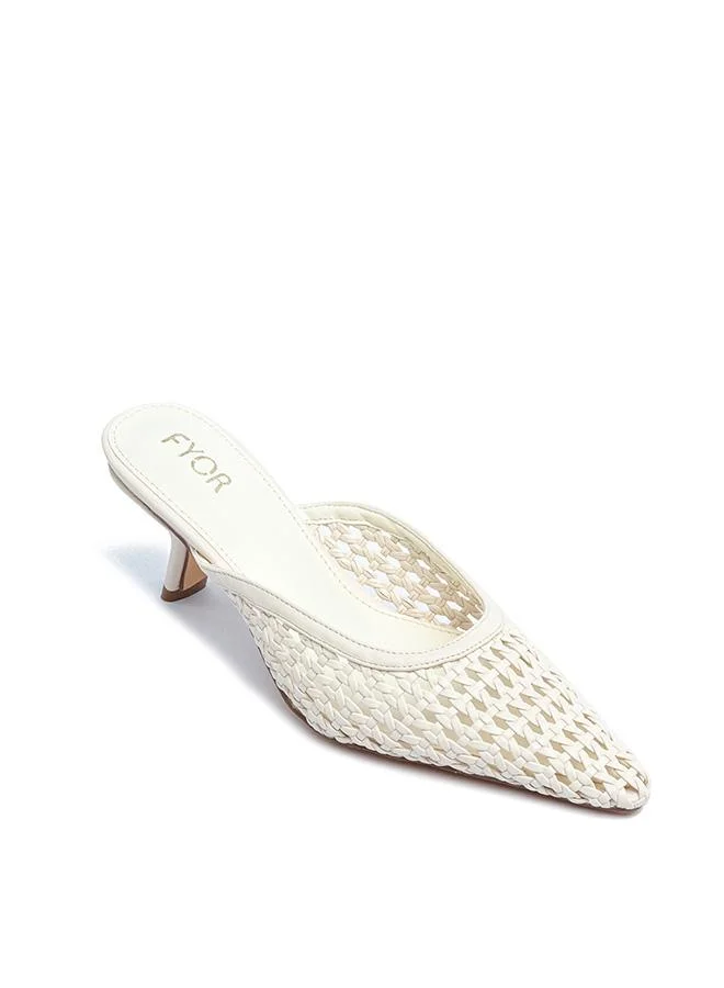 فايور Stylish Woven Pointed Pump AJ 007