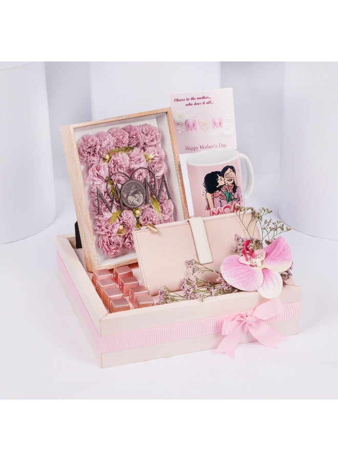 Ferns N Petals Mothers Day Special Personlize Hamper